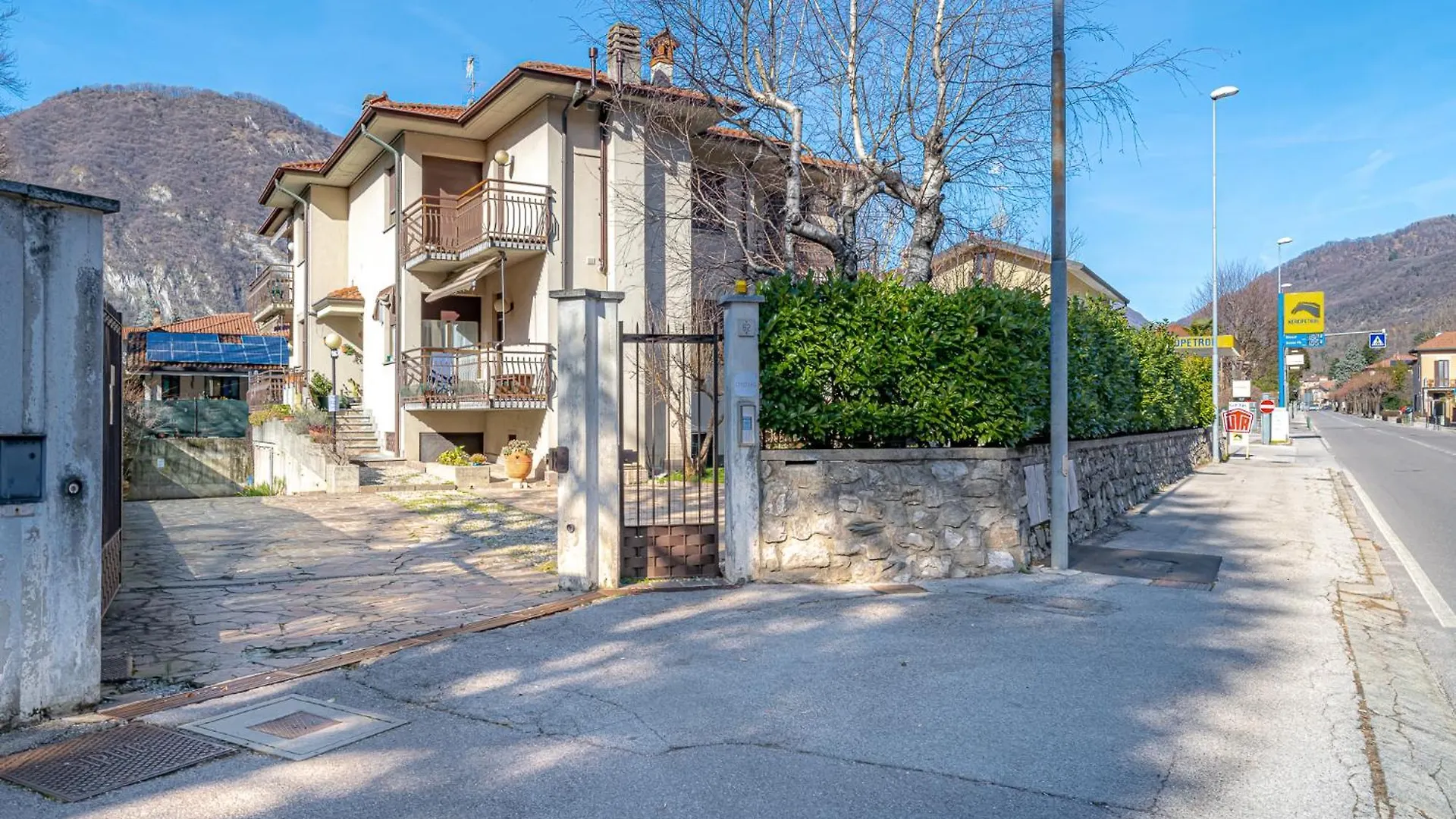 Apartment Civico 62 Relax Vicino Al Lago Canzo Italy